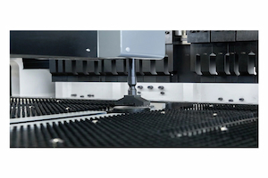 Quali sono gli scenari applicativi tipici delle macchine piegatrici CNC?